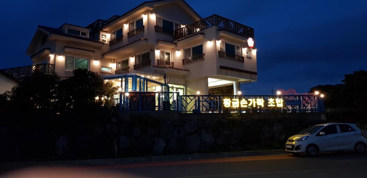 Tov Pension Seogwipo Exterior photo